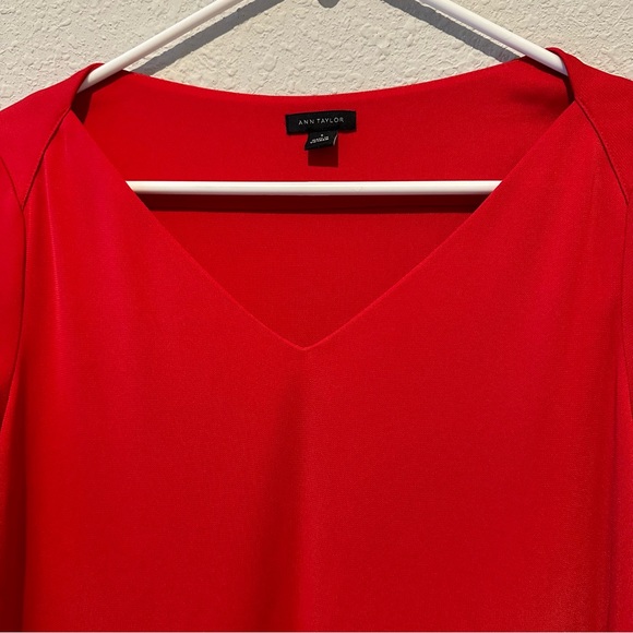 Beautiful red Ann Taylor blouse, size small. Cute buttons on bottom of sleeves. - Picture 5 of 5